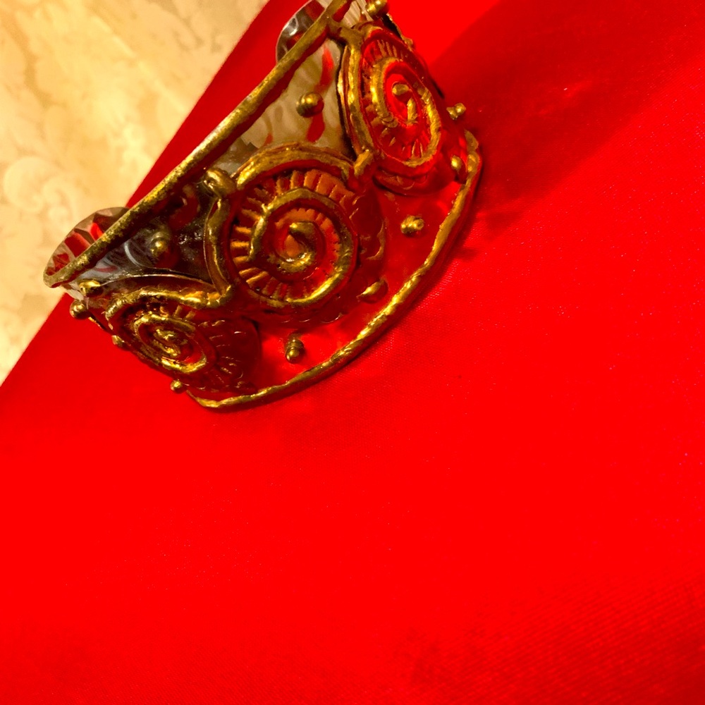 CUFF BRACLET